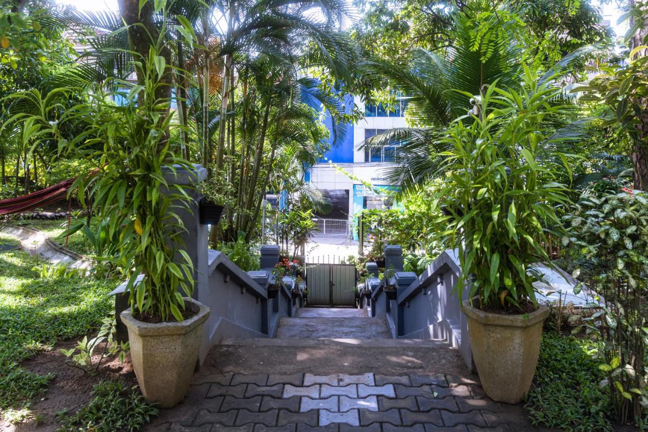 Colonial Residence Kandy Luaran gambar