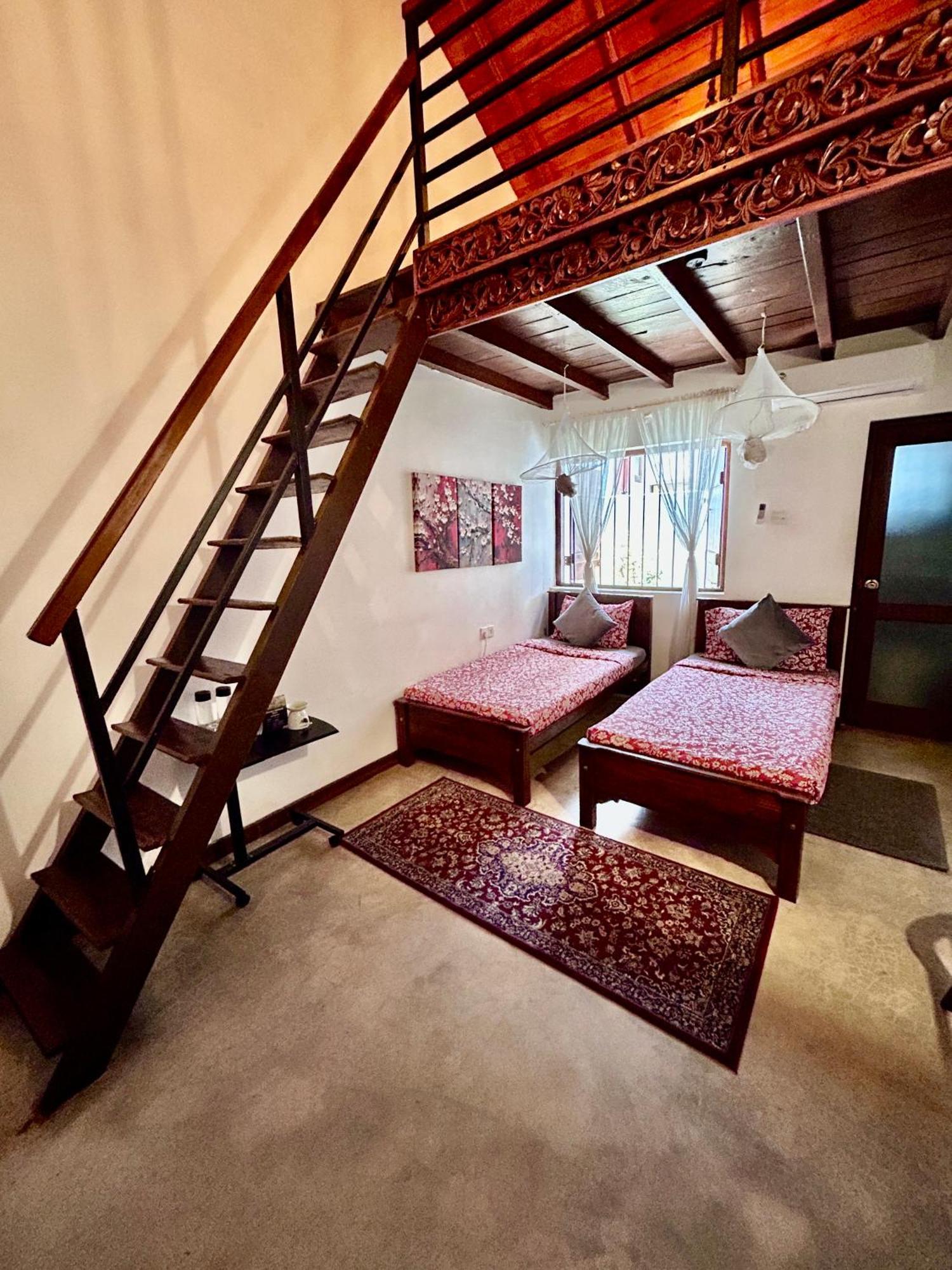 Colonial Residence Kandy Luaran gambar